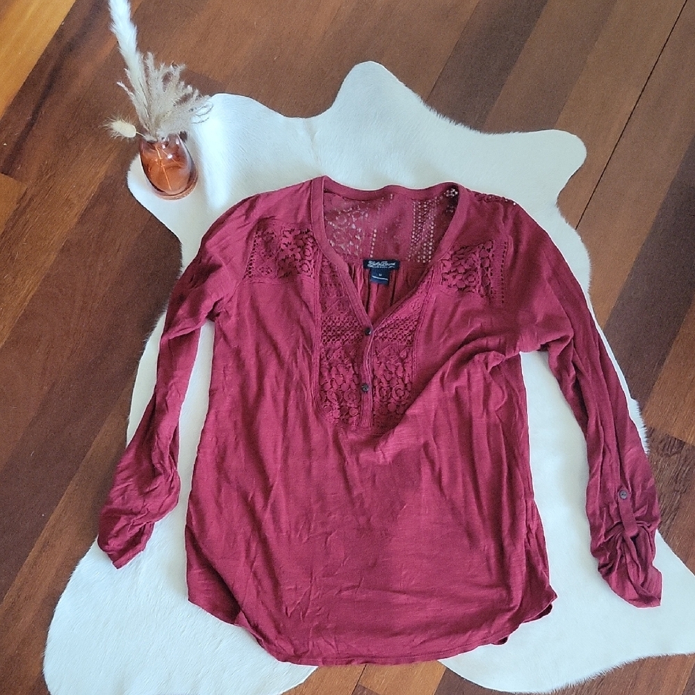 Women's Burgundy Lace Detail Top